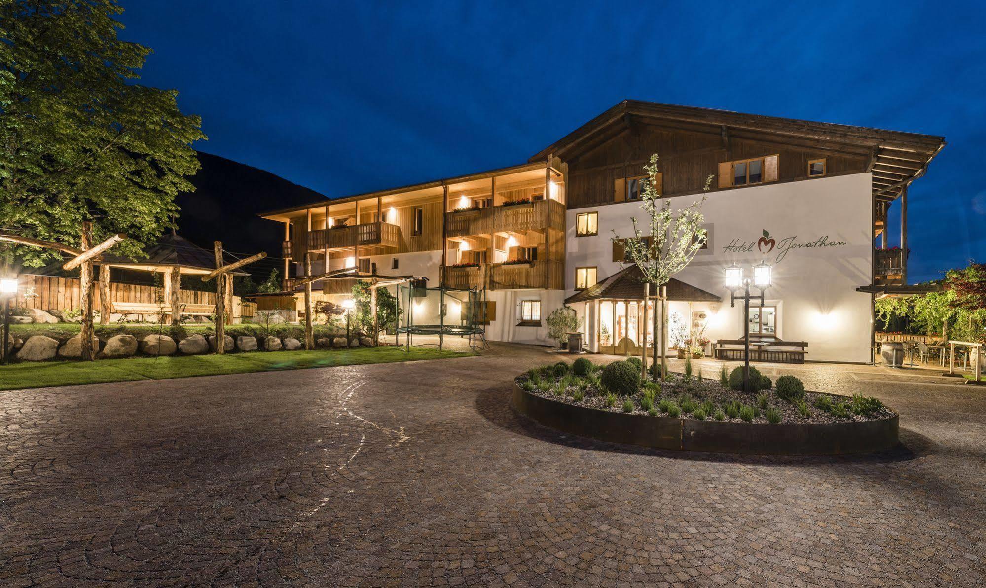 Hotel Jonathan Natz-Schabs Exterior foto